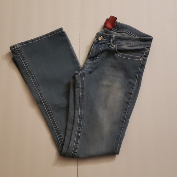 Red Rivet jeans - Picture 2 of 3